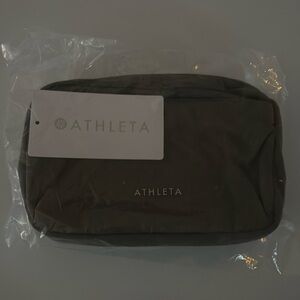 Athleta crossbody belt bag